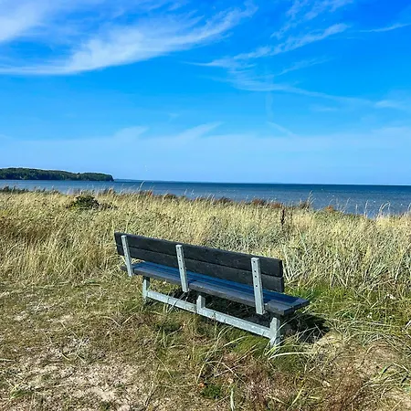 度假居 Colourful Near Middelfart Voldby