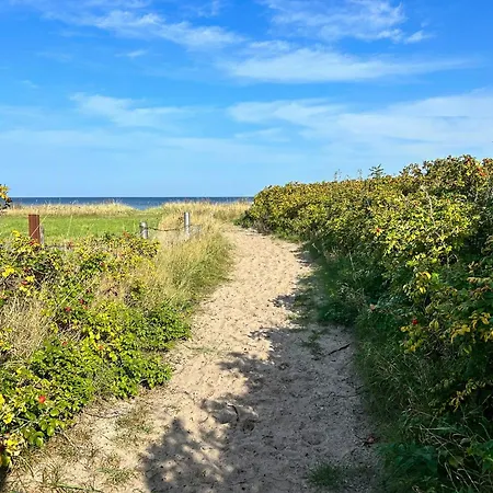 Colourful Near Middelfart 度假居 Voldby